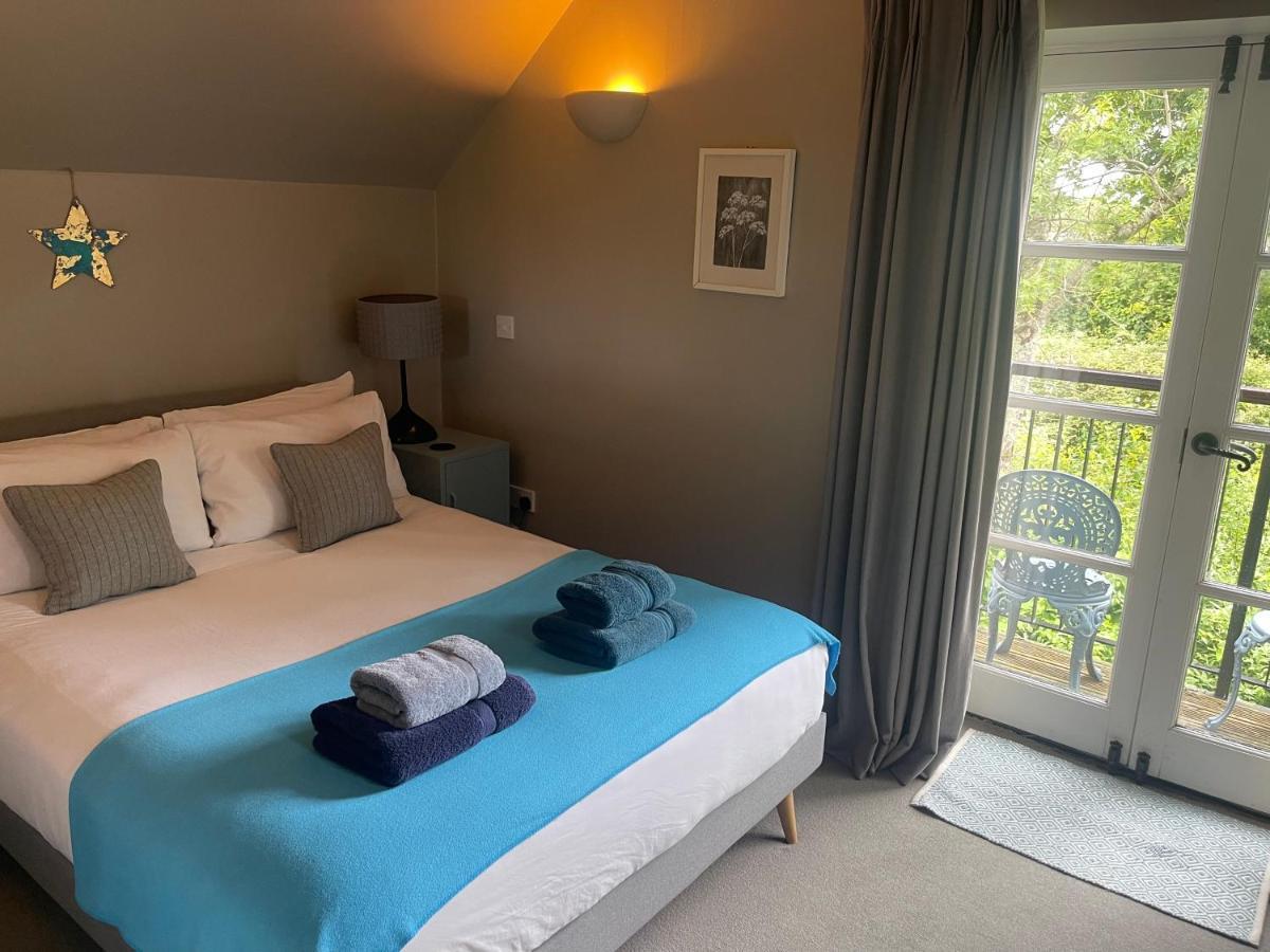Carp'S Rise Cottage Somerford Keynes Eksteriør billede